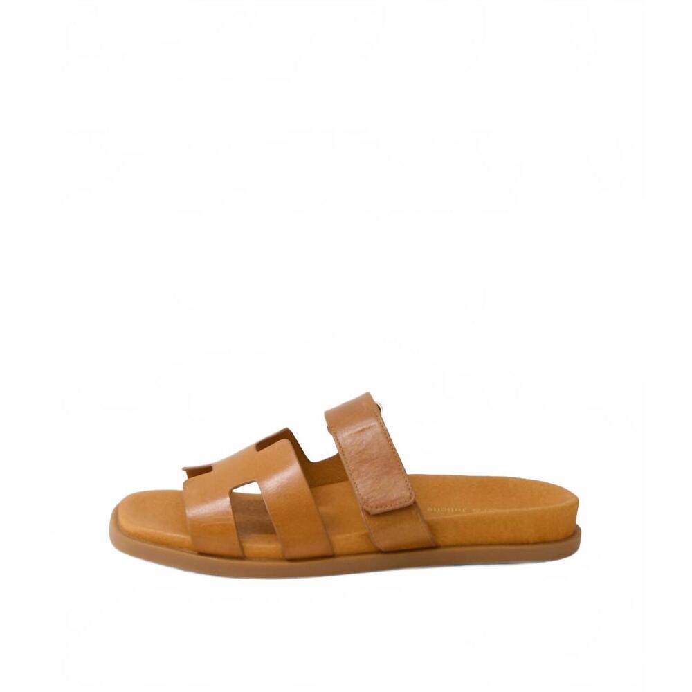 NEW DJANGO & JULIETTE women's nodette flat leather sandal in tan